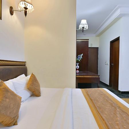 Hotel Express 뉴델리 외부 사진