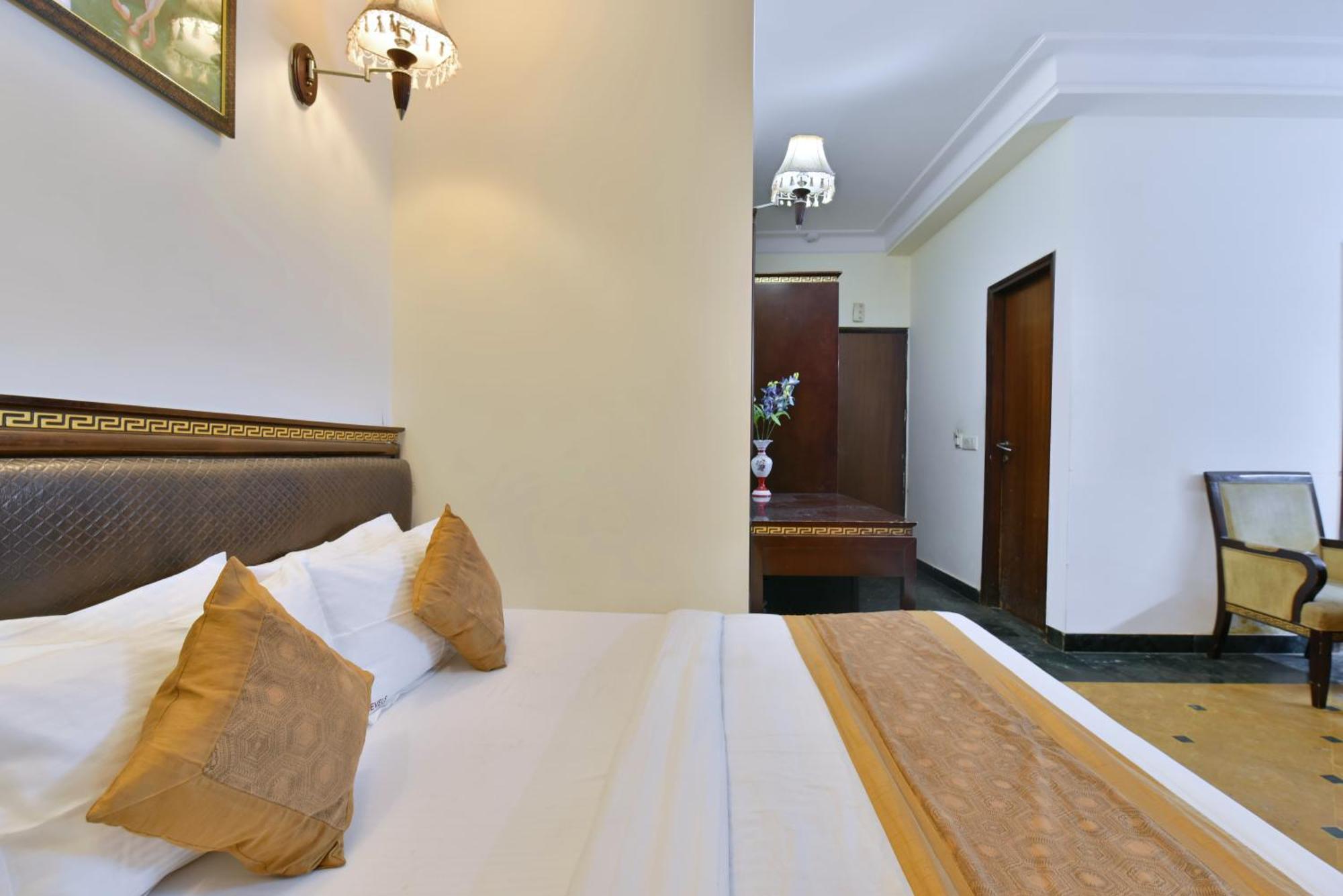 Hotel Express 뉴델리 외부 사진